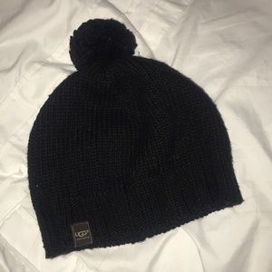 Black Ugg Hat